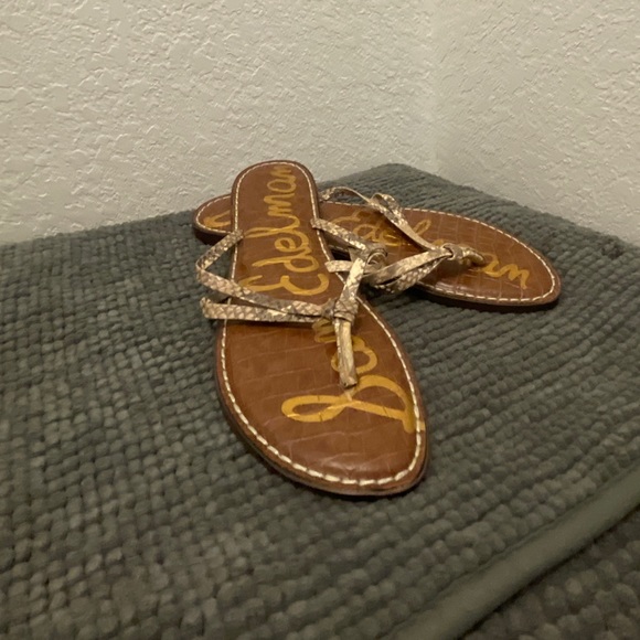 Womens Sam Edelman Sandals w/Croc Style Straps - Picture 1 of 6